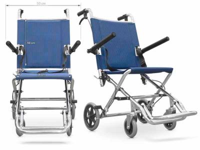 Fauteuil roulant compact et pliant conçu pour le transfert