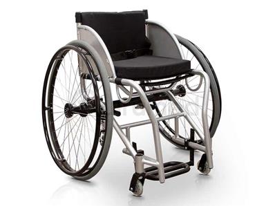 FAUTEUIL ROULANT POUR LA DANSE